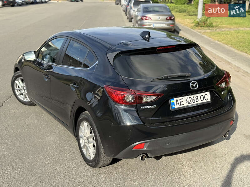 Хэтчбек Mazda 3 2013 в Киеве