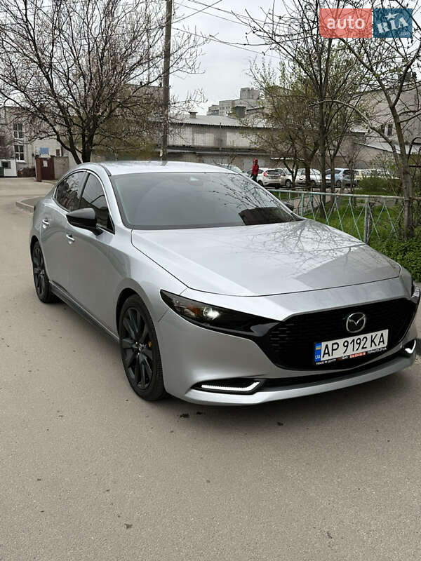 Седан Mazda 3 2019 в Днепре