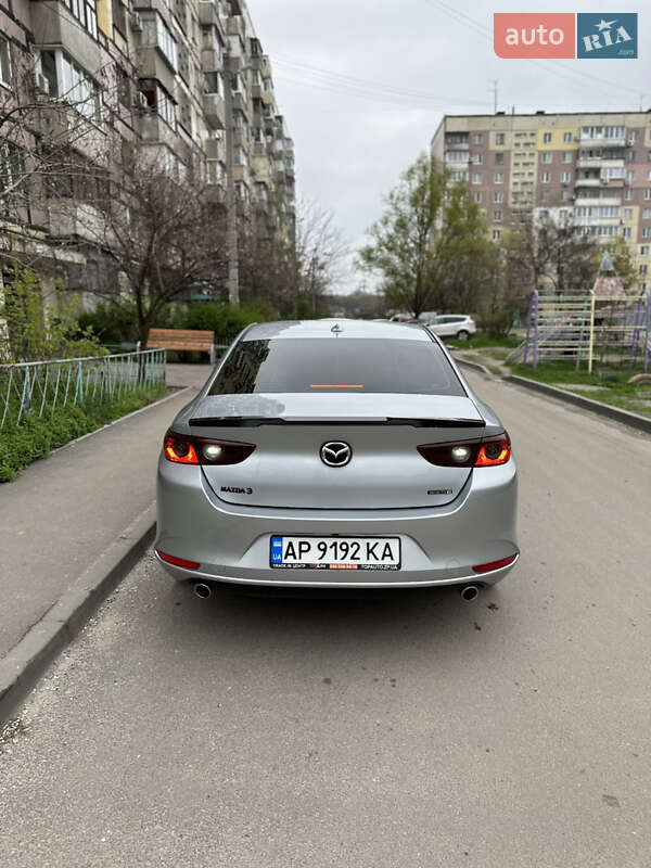 Седан Mazda 3 2019 в Днепре