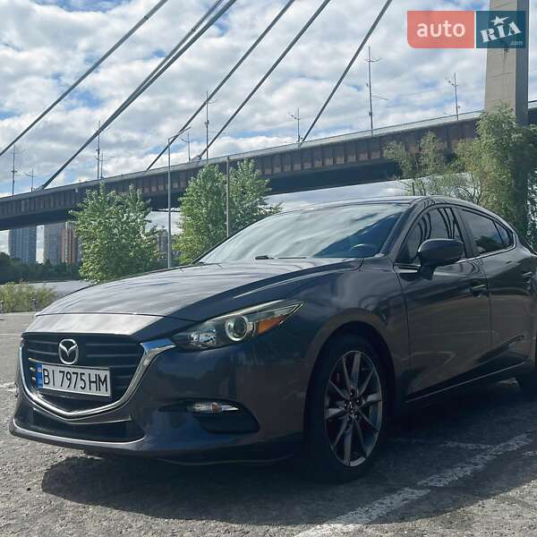 Mazda 3 2018
