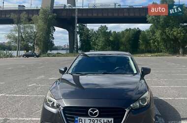 Хэтчбек Mazda 3 2018 в Киеве