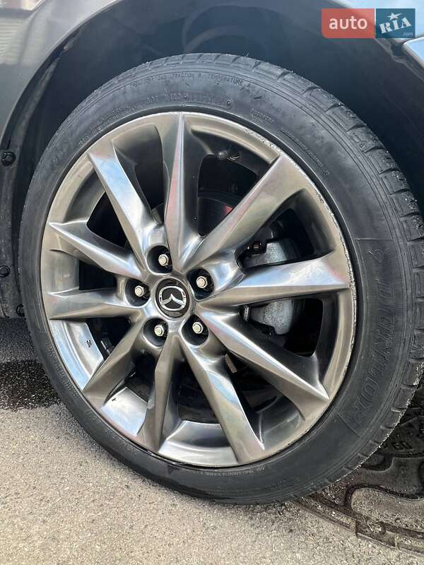 Хетчбек Mazda 3 2018 в Києві фото 9 Хетчбек Mazda 3 2018 в Києві
