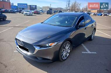 Седан Mazda 3 2021 в Киеве