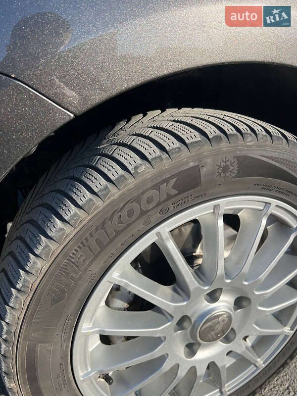 Седан Mazda 3 2009 в Южноукраинске