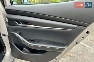 Хэтчбек Mazda 3 2022 в 