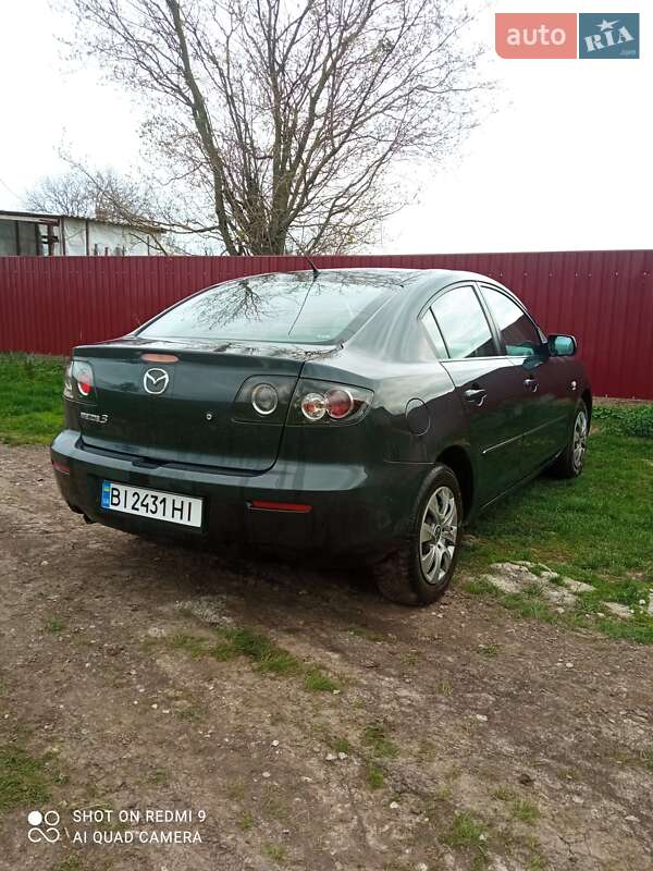 Седан Mazda 3 2006 в Чупахівці