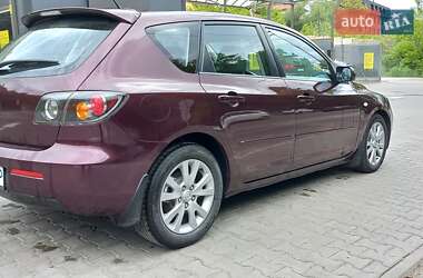 Хэтчбек Mazda 3 2008 в Киеве