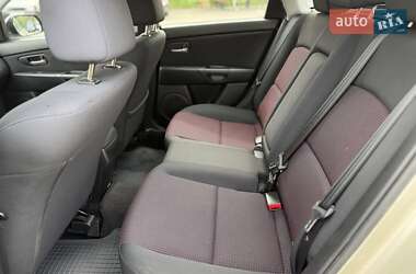 Хэтчбек Mazda 3 2005 в 