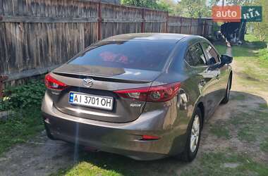 Седан Mazda 3 2014 в 