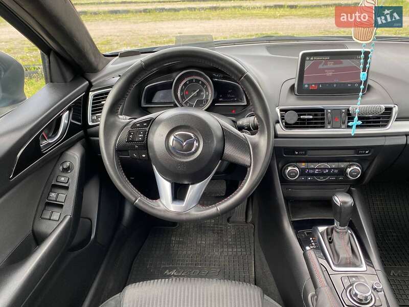 Седан Mazda 3 2014 в Львові