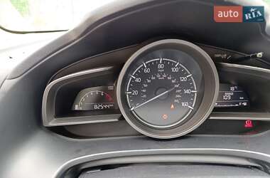 Седан Mazda 3 2018 в 