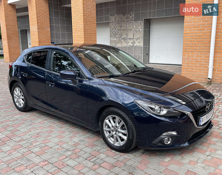 Хетчбек Mazda 3 2015 в Києві
