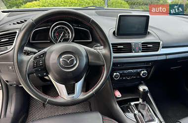 Седан Mazda 3 2014 в 