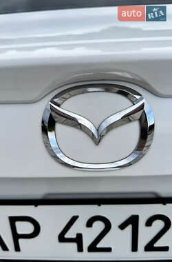 Седан Mazda 3 2014 в 