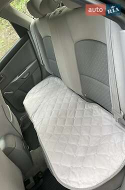 Хэтчбек Mazda 3 2003 в 