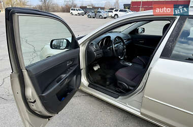 Хэтчбек Mazda 3 2004 в 