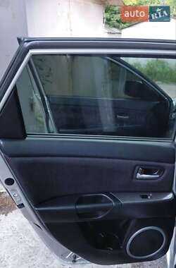 Хетчбек Mazda 3 2006 в 