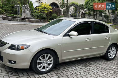 Седан Mazda 3 2008 в Дрогобыче