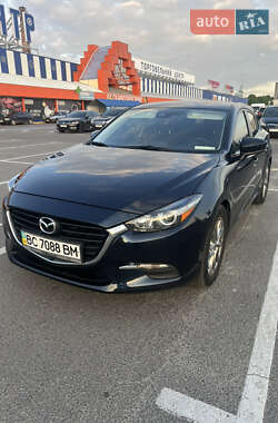 Седан Mazda 3 2018 в Львове