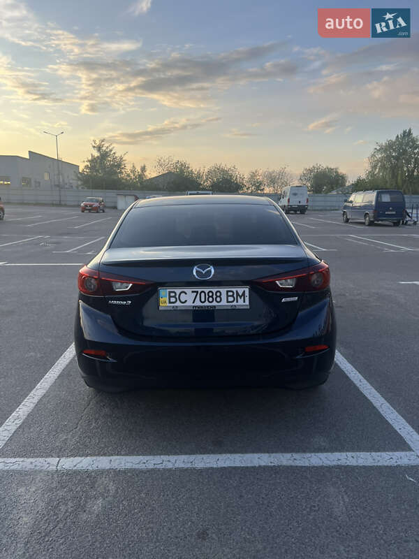 Седан Mazda 3 2018 в Львове фото 13 Седан Mazda 3 2018 в Львове