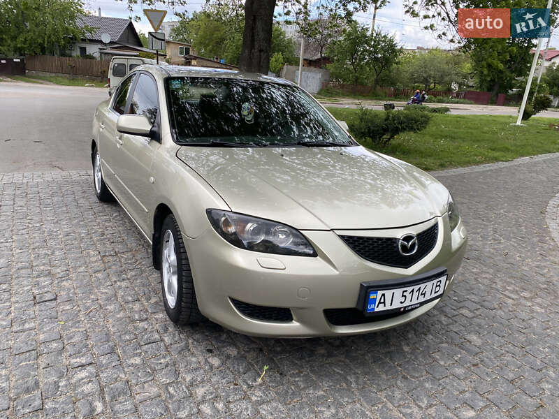 Седан Mazda 3 2006 в 