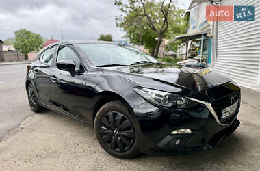 Хэтчбек Mazda 3 2015 в Одессе