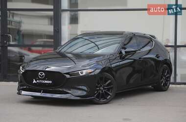 Хетчбек Mazda 3 2022 в 