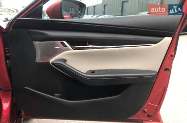 Седан Mazda 3 2019 в 