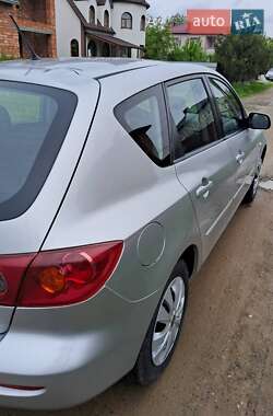 Хетчбек Mazda 3 2006 в 