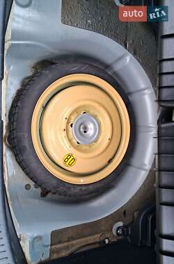 Хетчбек Mazda 3 2006 в 