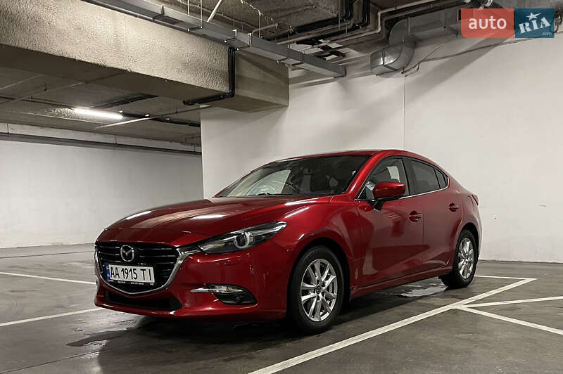 Седан Mazda 3 2018 в 