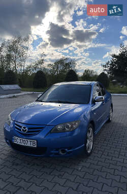 Седан Mazda 3 2004 в 