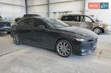 Седан Mazda 3 2019 в 