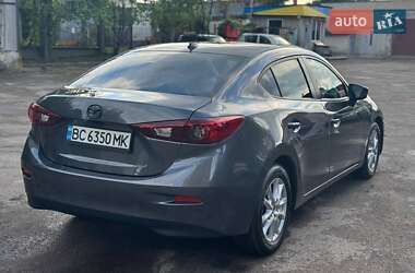 Седан Mazda 3 2014 в 