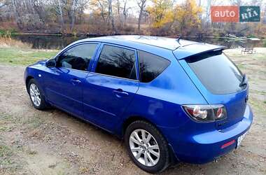 Хэтчбек Mazda 3 2006 в 