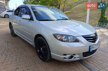 Седан Mazda 3 2004 в 