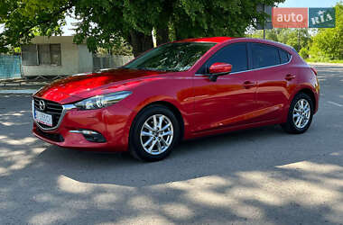 Хетчбек Mazda 3 2017 в 