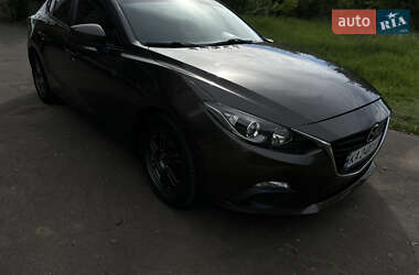 Седан Mazda 3 2014 в 