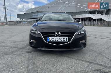 Седан Mazda 3 2015 в 