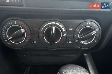Седан Mazda 3 2015 в 