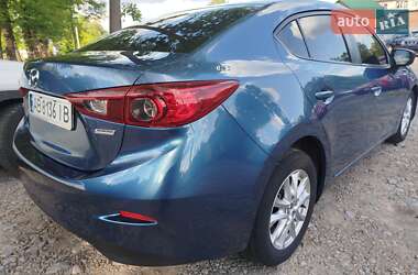 Седан Mazda 3 2018 в 
