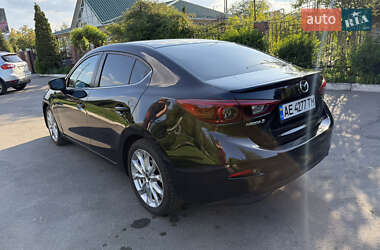 Седан Mazda 3 2014 в 