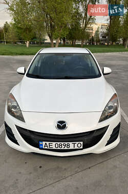 Седан Mazda 3 2009 в 