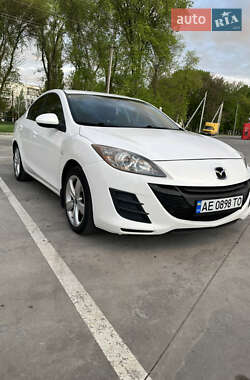 Седан Mazda 3 2009 в 
