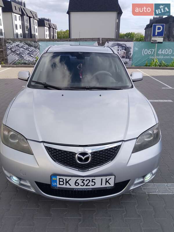 Седан Mazda 3 2005 в Крюковщине
