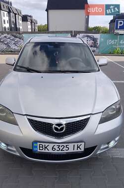 Седан Mazda 3 2005 в 