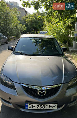 Седан Mazda 3 2005 в Николаеве