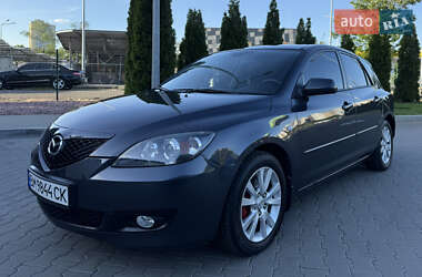 Хэтчбек Mazda 3 2007 в 