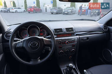 Хэтчбек Mazda 3 2007 в 