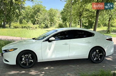 Седан Mazda 3 2019 в 